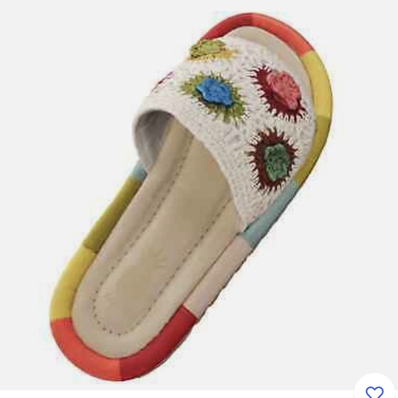 💚🌈🌸Farm Rio Crochet Slides - Picture 5 of 16